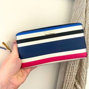 Kate spade Lacey wallet